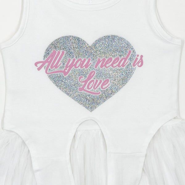 שמלת טול עם הדפס נצנץ All You Need Is Love בנות