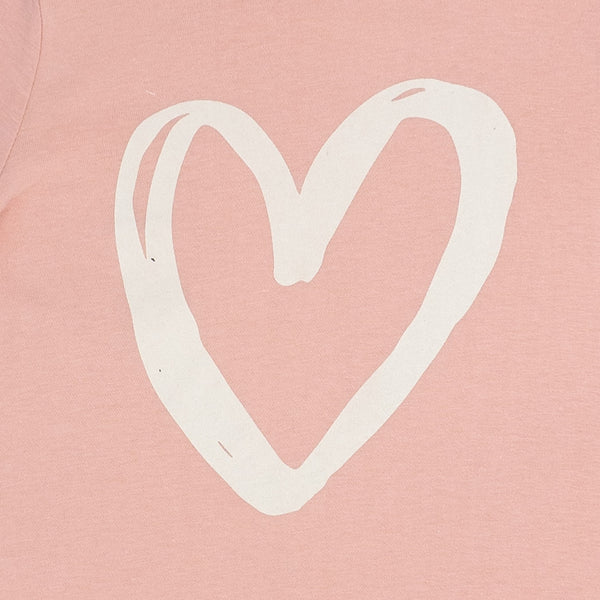 זוג פיג'מות עם הדפסי לבבות ודובדבנים בנות