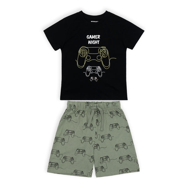 זוג פיג'מות מודפסות קונסולות