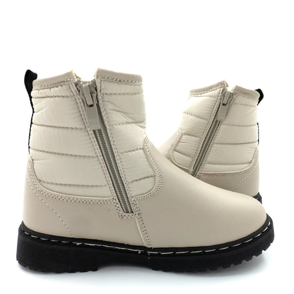 מגפי אופנה עם רוכסן