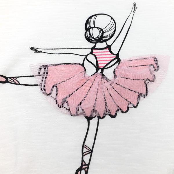 זוג חולצות עם גב פתוח ואפליקציות בנות