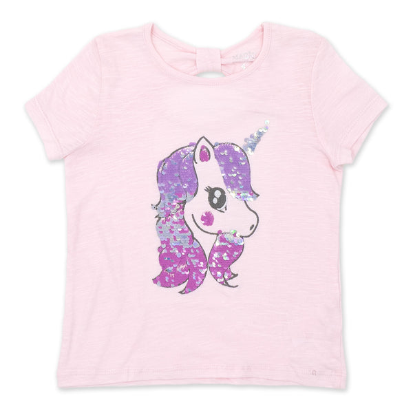 זוג חולצות עם גב פתוח ואפליקציות בנות