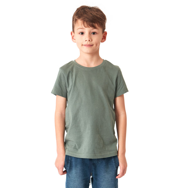 מארז 8 חולצות בייסיק חלקות צווארון ניקי בנים