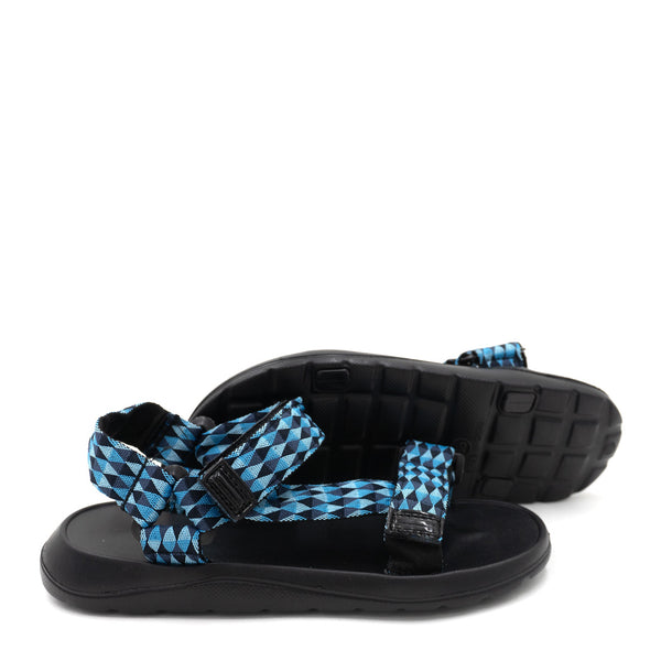 סנדלי הרים עם עם רצועות