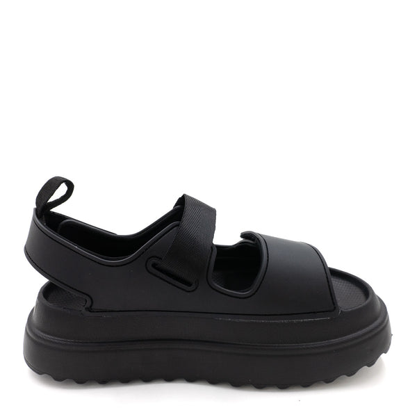 סנדלים עם רצועות וסוליה גבוהה נשים