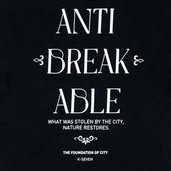 חולצה מודפסת עם שרוול ריב