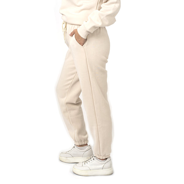 מכנסיים עם כיסים וסיומת גומי נשים