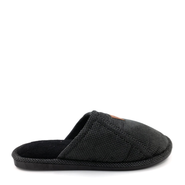 נעלי בית פתוחות