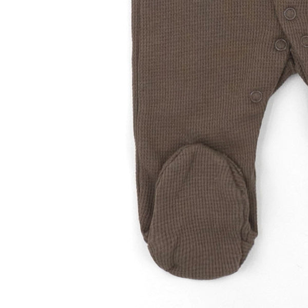 סט אוברול, בגד גוף וסינר בד ופל חום-קאמל תינוקות בנים