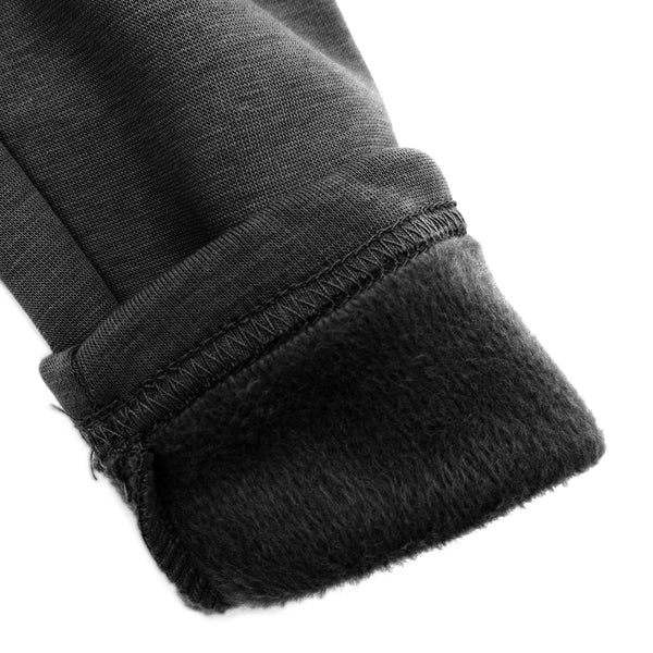 שני טייצים עם פרווה