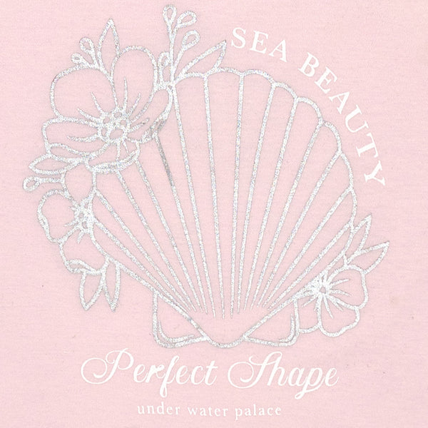 זוג חליפות חולצה ושורט