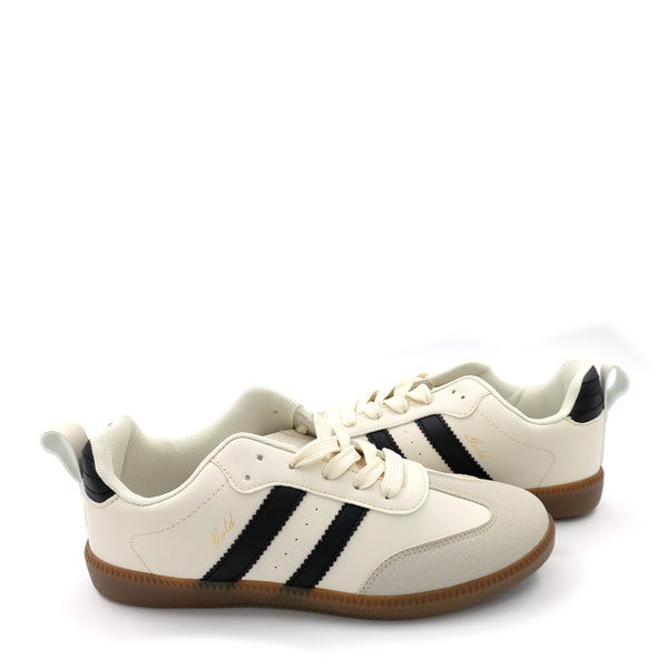 נעלי ספורט פסים