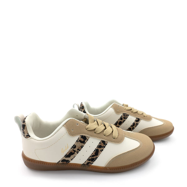 נעלי ספורט פסים