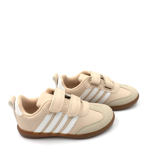 נעלי ספורט סקוטש