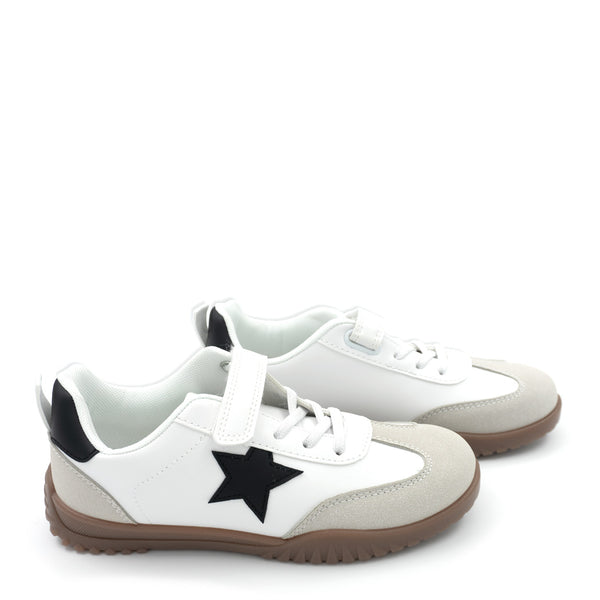 נעלי סקוטש עם פאץ' כוכב