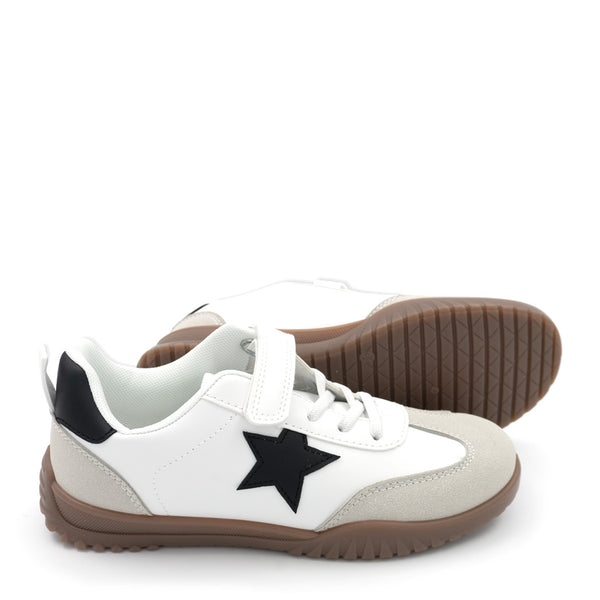 נעלי סקוטש עם פאץ' כוכב