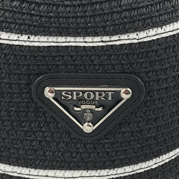 כובע קש עם שוליים צרים ותגית נשים