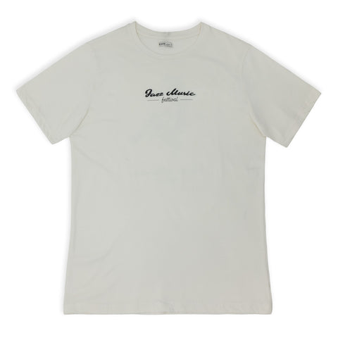 חולצת אוברסייז עם פאץ' בגב