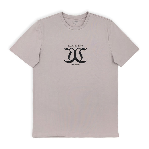 חולצת לייקרה עם הדפס מובלט