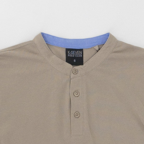 חולצת פולו עם צווארון סיני