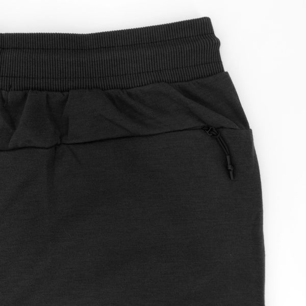 מכנסי אינטרלוק חתכים