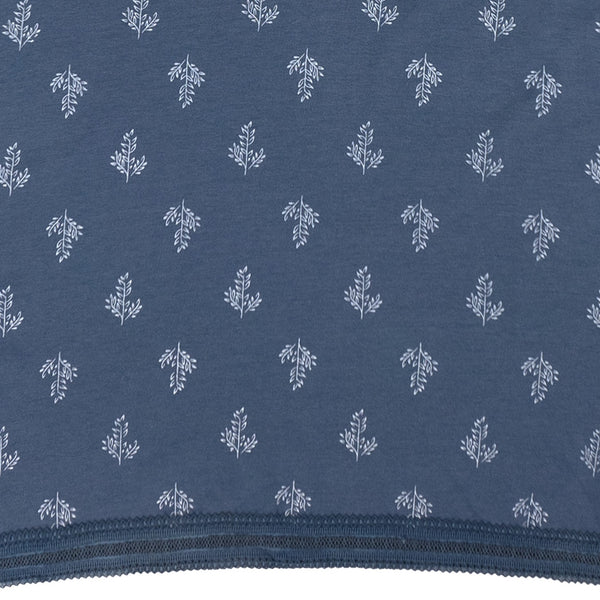 פיג'מה מודל עם תחרה