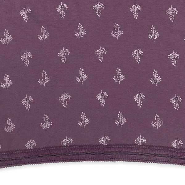 פיג'מה מודל עם תחרה