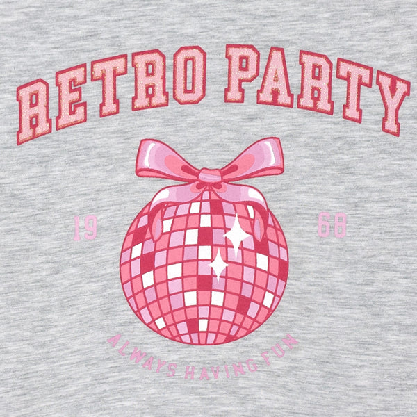 זוג חליפות חולצה ושורט