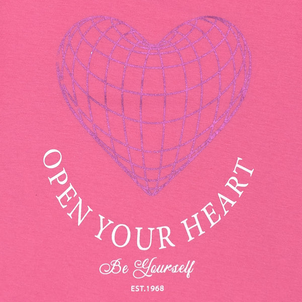 זוג חליפות חולצה ושורט