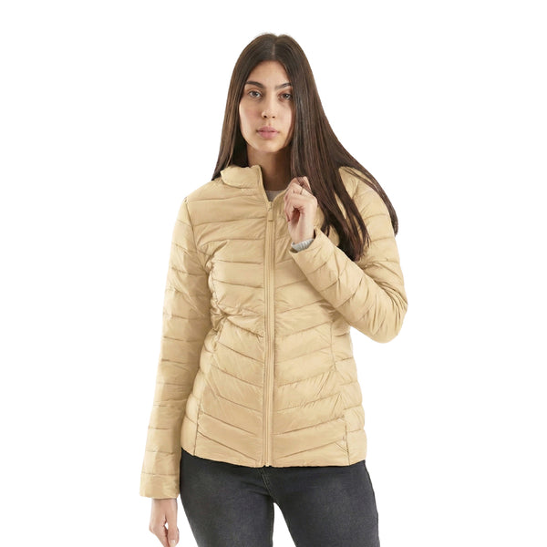 מעיל קווילט קפוצ'ון נשים