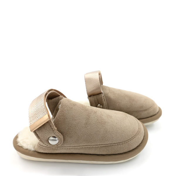 כפכפי פרווה עם רצועה