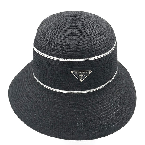 כובע קש עם שוליים צרים ותגית נשים
