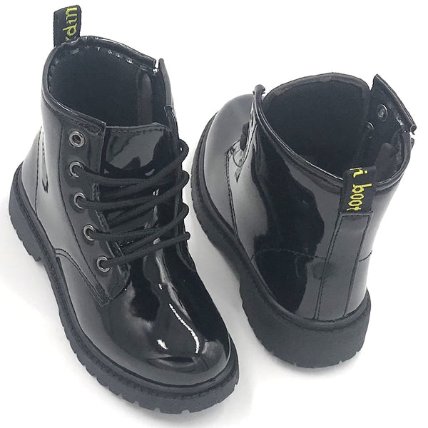 מגף אופנה עם רוכסן בצד שחור מבריק